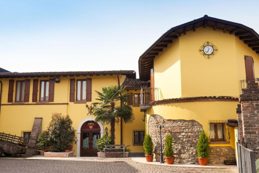 Hotel Antica Fonte Brescia Exteriör bild